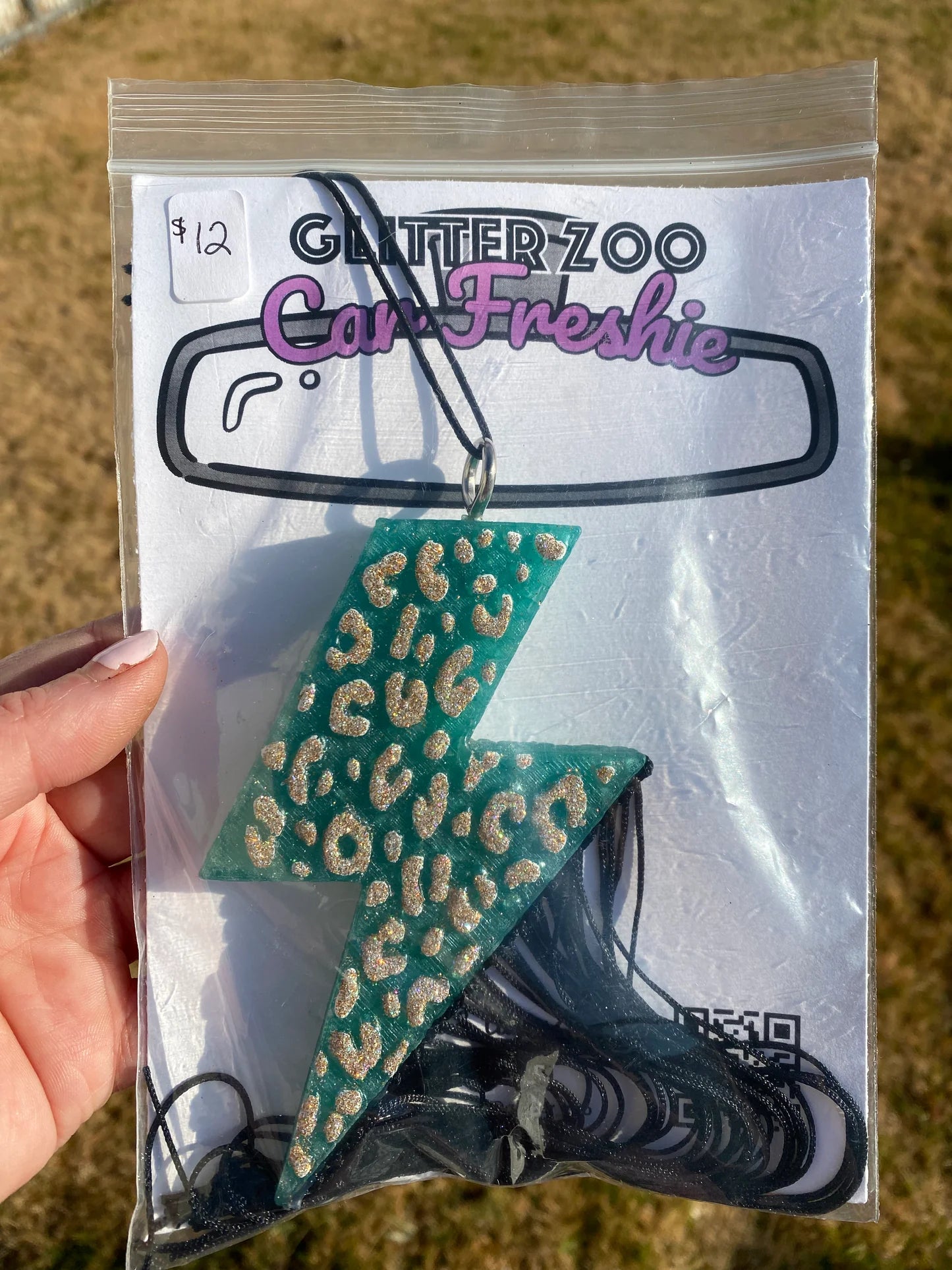 Lightning Bolt Freshie