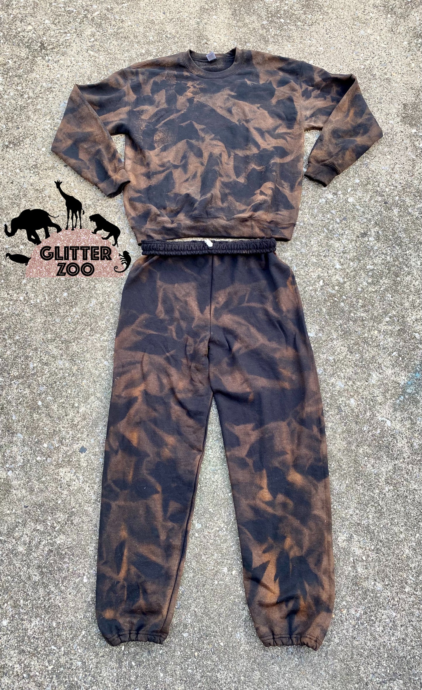 Bleach Crew Neck Sweatshirt & Sweatpants